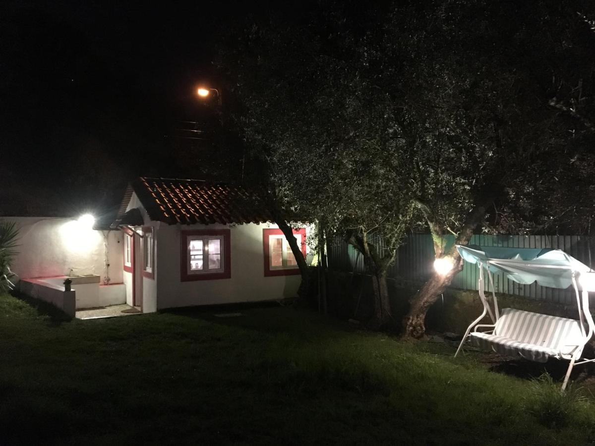 فيلا Lisbon Cozy House W/Garden And Pool Valejas المظهر الخارجي الصورة